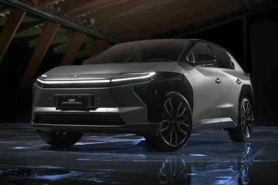 All-Electric: Toyota bZ4X launched, starts at PHP 2.699M image