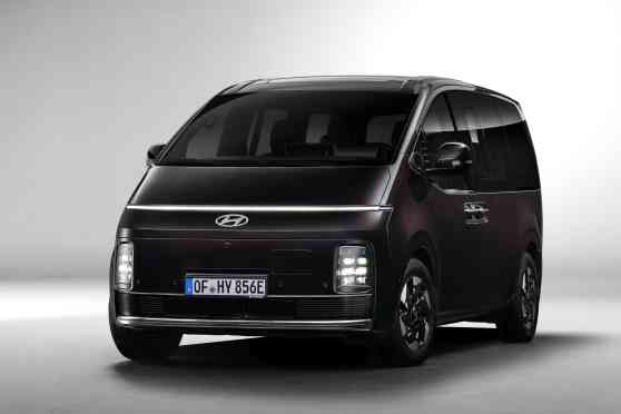 Hyundai Staria Electric debuts at 2026 Brussels Motor Show image