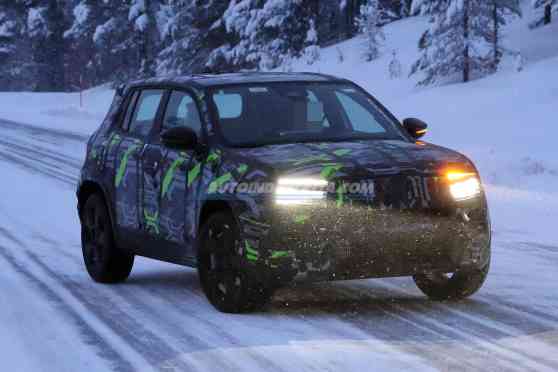 SPIED: Mildly-refreshed Jeep Avenger prepares for 2027 reveal image
