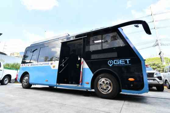MMDA inks deal for free Electric Love Bus rides for commuters image