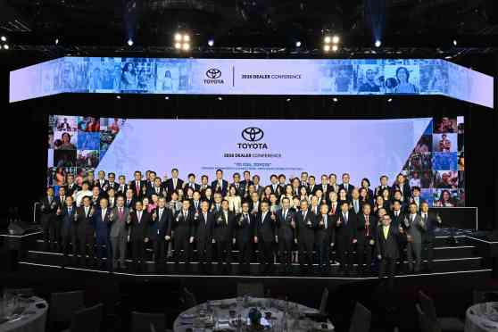 Toyota PH honors top-performing dealers, achievers in 2025 image