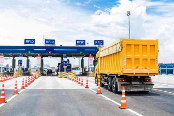 DTI recommends suspending toll, logistics fees for trucks as fuel prices surge image