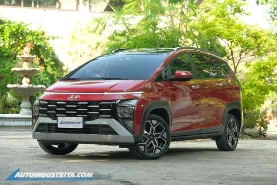 Hyundai offers up to PHP 230K cash discount on pre-facelift Stargazer this March image