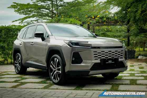 2026 Toyota RAV4 HEV: The promised hybrid? image