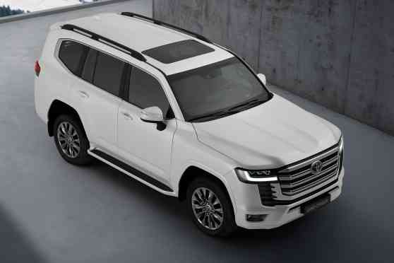 Toyota PH recalling over 3,840 LC300s due to transmission issue image