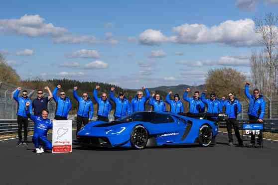 Ford GT Mk IV sets new Nurburgring record for pure combustion vehicles image