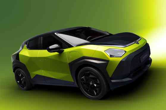 All-new Nissan Juke trades internal combustion for electric power image