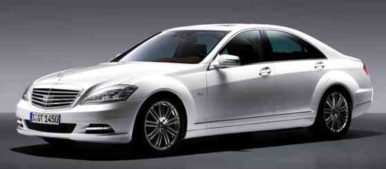 Makati Shangri-La goes hybrid with Mercedes-Benz image