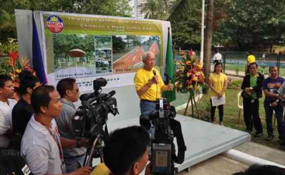 MMDA opens bicycle lanes and road safety park in Manila image