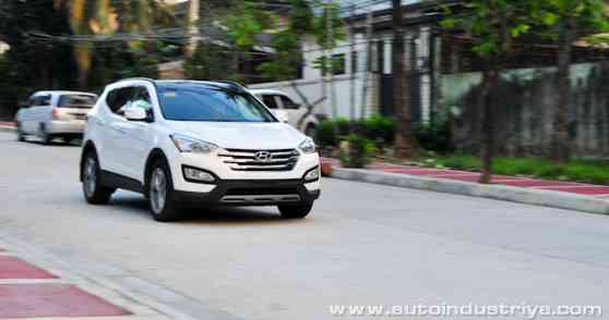 2012 Hyundai Santa Fe Premium 4WD image