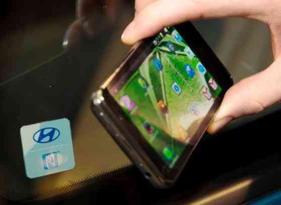 Hyundai previews next gen smartphone connectivity image