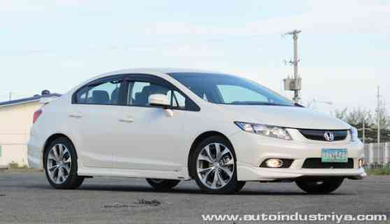 2013 Honda Civic 2.0 EL Modulo image