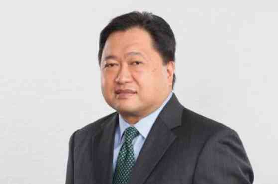 DOF Secretary Purisima wants different colored plates for Ecozone cars image