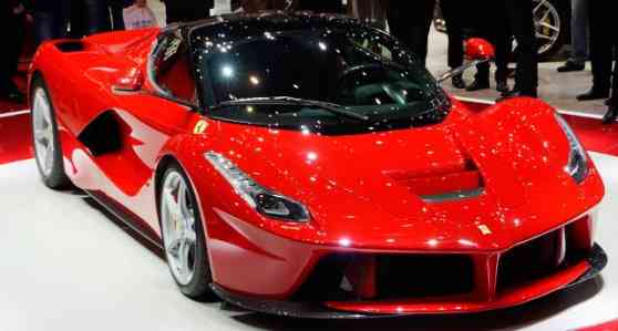 Geneva 2013: Ferrari takes the wraps off LaFerrari image