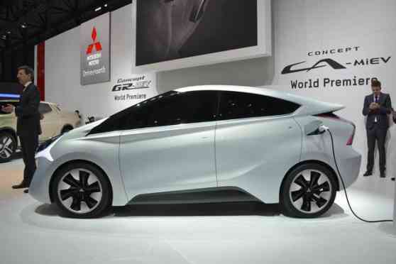 Geneva 2013: Mitsubishi showcases Concept CA-MiEV image