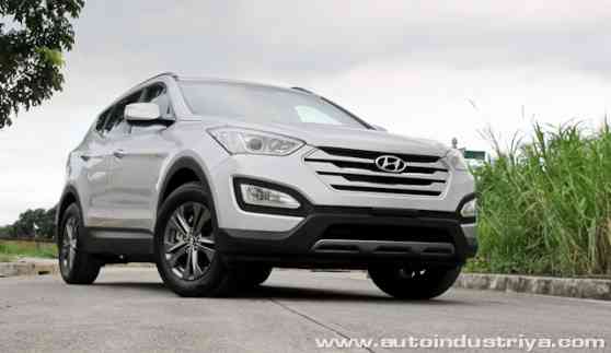 2013 Hyundai Santa Fe GLS 2WD image