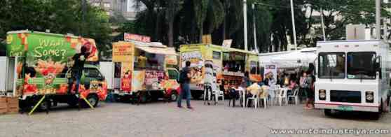 Meals on Wheels: A-Toy Customs Food Trucks image