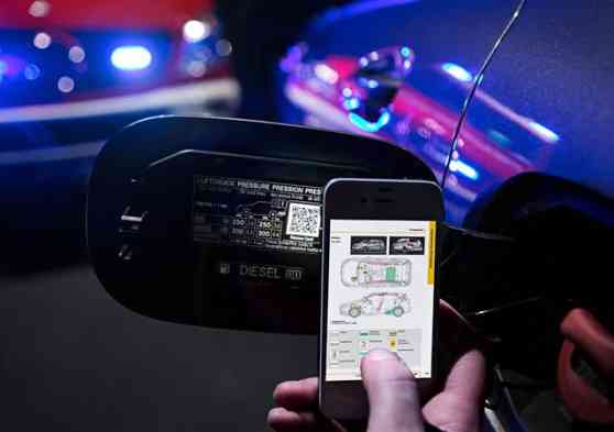 Mercedes-Benz to use QR codes in providing rescue sheet image