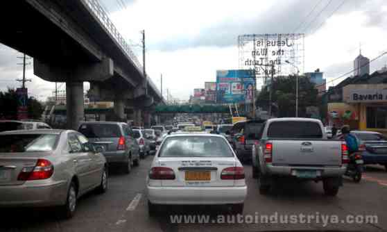 MMDA proposing possible counterflow of traffic in selected parts of EDSA image
