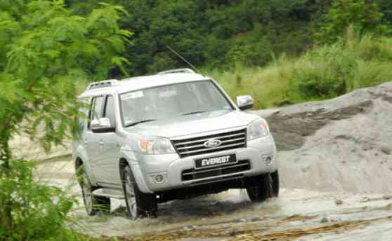 2009 Ford Everest XLT 4x2 Limited image