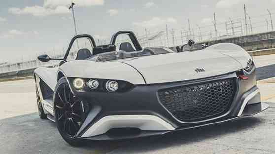 VUHL 05 supercar unveiled at Royal Automobile Club of London image