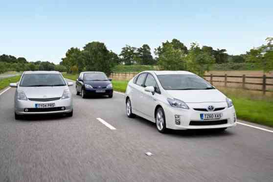 Toyota Prius sales passes the 3-million mark image