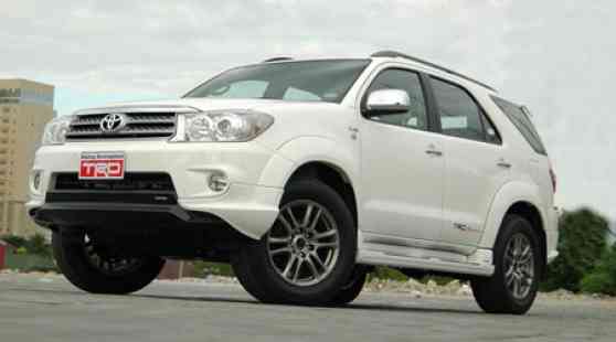 2010 Toyota Fortuner 2.5G TRD Sportivo image