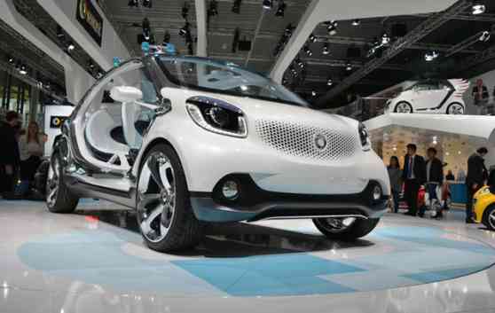 Frankfurt 2013: smart fourjoy debuts as a compact four-seater image