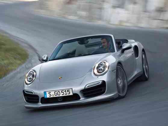 Porsche 911 Turbo Cabriolet models will debut in November image