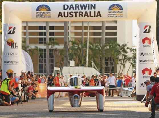 2013 Bridgestone World Solar Challenge commences, PH on class pole image