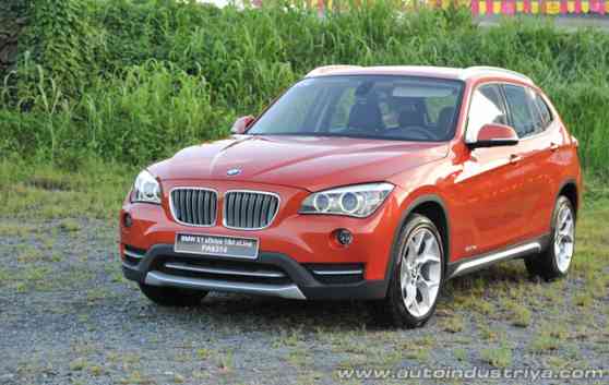 2013 BMW X1 sDrive xLine image