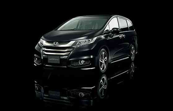 Honda Japan releases 5th generation Odyssey minivan image