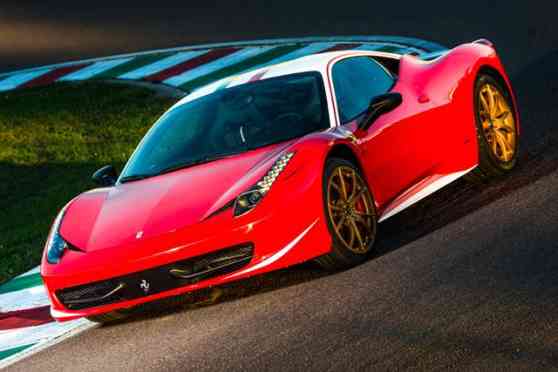 Bespoke Ferrari 458 Italia pays tribute to F1 legend Niki Lauda image