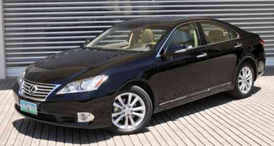 2010 Lexus ES350 image