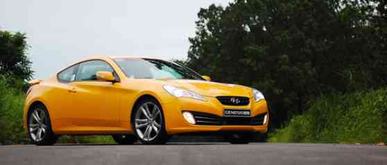2010 Hyundai Genesis Coupe GLS image