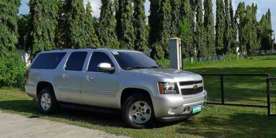 2010 Chevrolet Suburban LT image