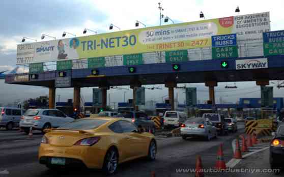 SLEX, STAR Tollway and Skyway give motorists a toll-free holiday treat image