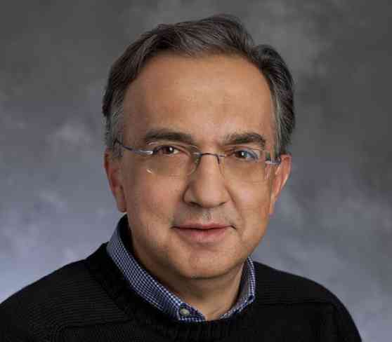 Fiat to pay $4.35-B for remaining shares of Chrysler for complete control image