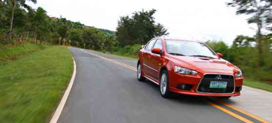 2010 Mitsubishi Lancer EX Ralliart image