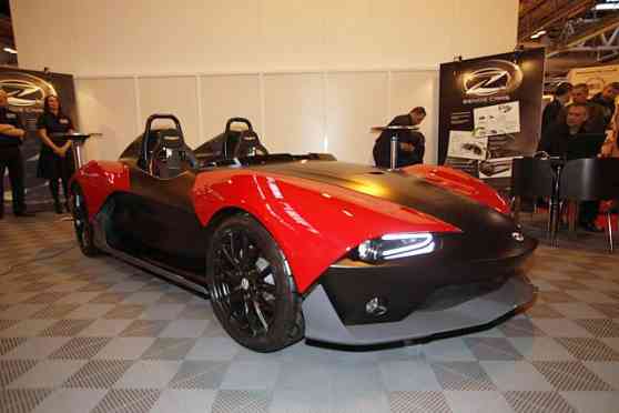 Autosport 2014: Zenos Cars reveals lightweight E10 open-top sports car image