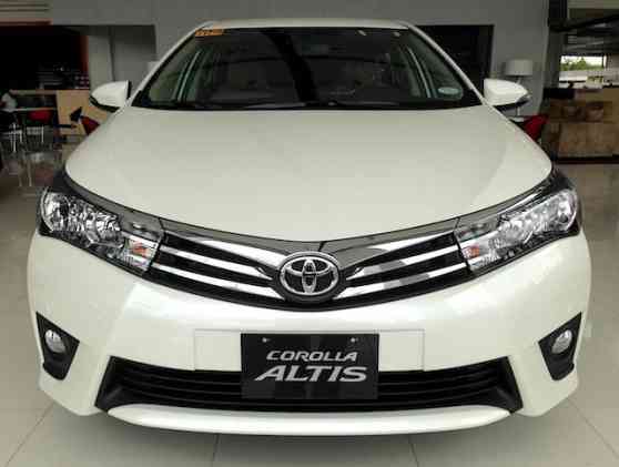 A peek at the all new 2014 Toyota Corolla Altis image