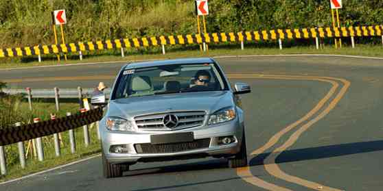 2011 Mercedes-Benz C 200 CGI Avantgarde image