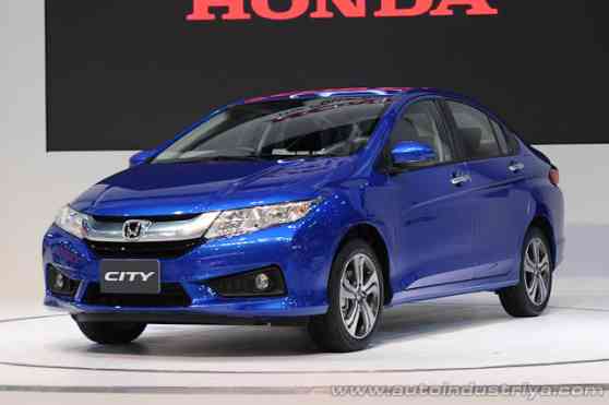 Sizing up the 2014 Honda City image