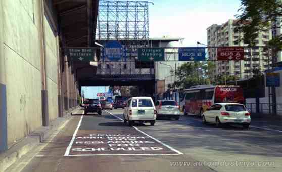 MMDA releases Holy Week 2014 reblocking schedule; delays start by 16 hours image