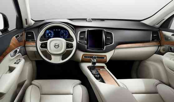Volvo reveals interior of 2015 XC90 image