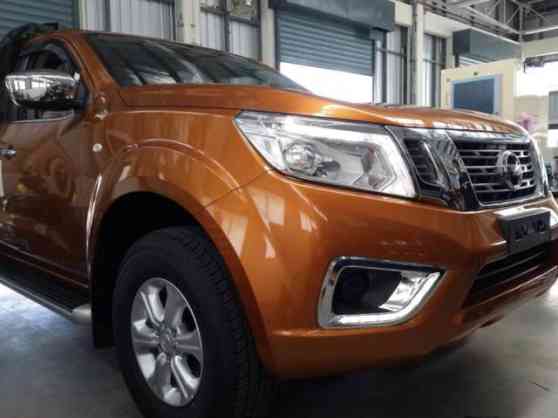Photos of 2015 Nissan Frontier/Navara leaked in Thailand image