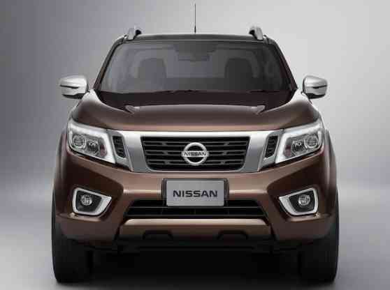 2015 Nissan NP300 Navara pick-up makes global reveal image