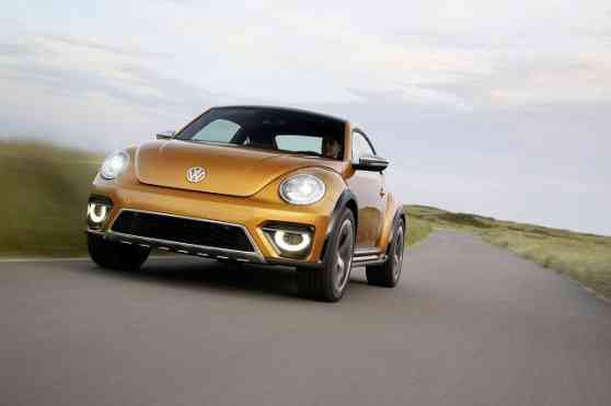 Volkswagen takes Beetle Dune Concept out on the road image