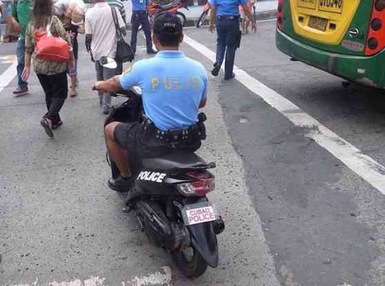 PNP issues memo on cops caught on social media violating traffic laws image