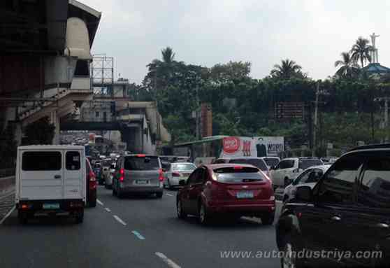 Higher registration fees for multiple vehicle owners proposed in Congress image